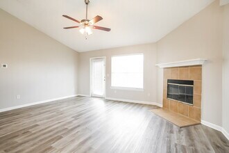 1186 Summer Springs Drive in Middleburg, FL - Building Photo - Building Photo