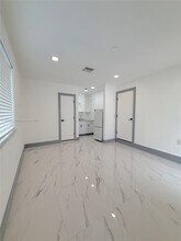4536 SW 142nd Pl in Miami, FL - Building Photo - Building Photo