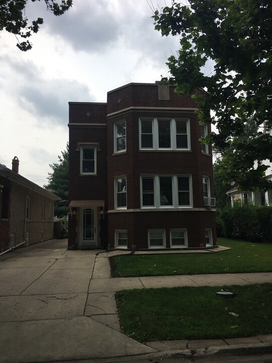 5234 N Sawyer Ave in Chicago, IL - Building Photo