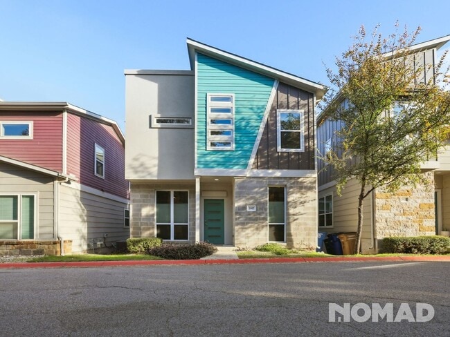 property at 2917 Bond Dr