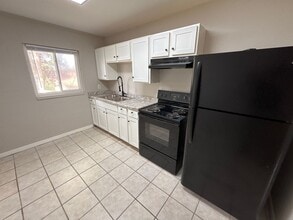 2150 Saxon St in Tallahassee, FL - Building Photo - Building Photo