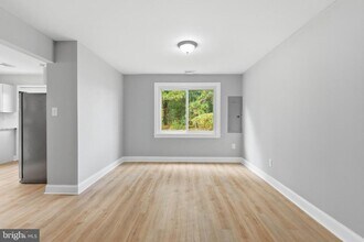 48925 Chisleytown Rd in Saint Inigoes, MD - Building Photo - Building Photo