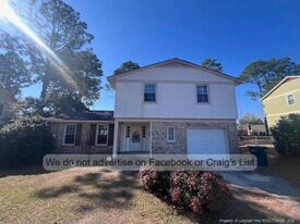 424 Shoreline Dr in Fayetteville, NC - Building Photo