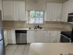 4812 Washington St in Hollywood, FL - Building Photo - Building Photo