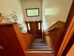 87 Oregon Trail in Pine Bush, NY - Building Photo - Building Photo