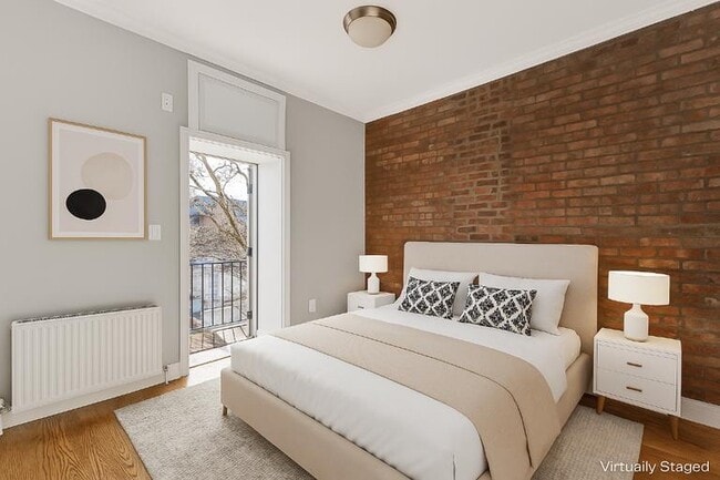 47 E 1st St in New York, NY - Building Photo - Building Photo