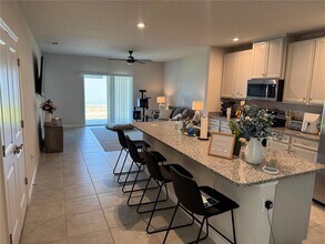 461 Voltaire Dr in Spring Hill, FL - Building Photo - Building Photo