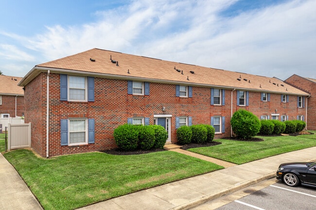 Cove Harbor Townhomes