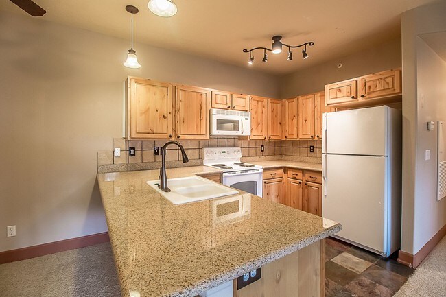 6670 N Spurwing Loop in Coeur d'Alene, ID - Building Photo - Building Photo