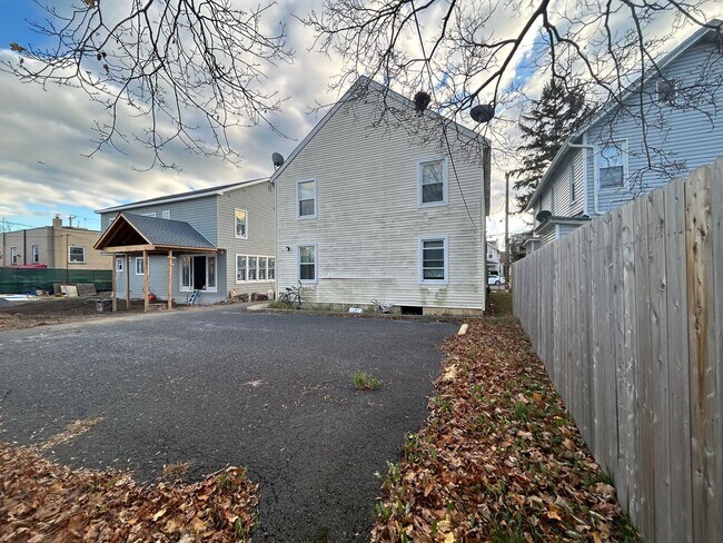 511 Sewall Ave in Asbury Park, NJ - Building Photo - Building Photo