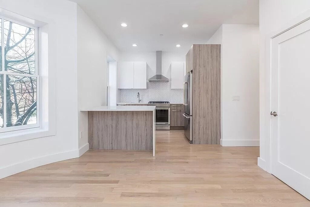 55 E Springfield St in Boston, MA - Building Photo
