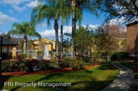 4560 Commander Dr-Unit -Unit 1336 in Orlando, FL - Building Photo