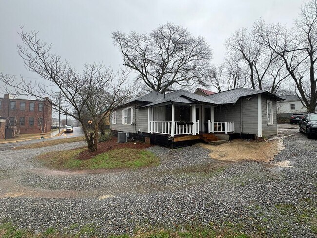 732 Little Oconee St in Athens, GA - Building Photo - Building Photo