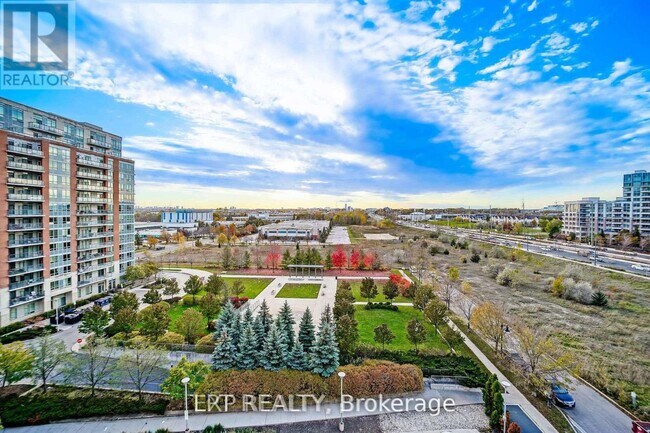 H-60 S Town Centre Blvd in Markham, ON - Building Photo - Building Photo