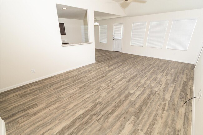 property at 2619 Camarilla Ln