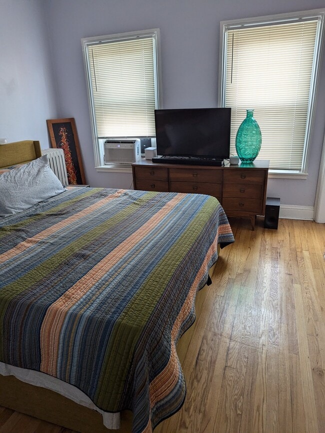 property at 24 Cortland Pl