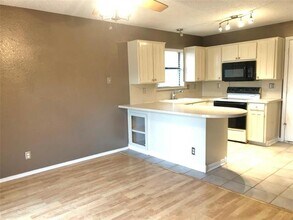 229 Freedom Ln in Arlington, TX - Building Photo - Building Photo