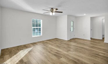 839 Yellowbird Dr in Ft. Myers, FL - Building Photo - Building Photo
