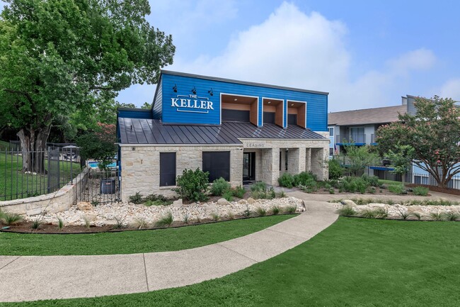 The Keller in San Antonio, TX - Foto de edificio - Building Photo