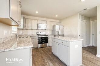 198 Indigo Bunting Ct in Lexington, NC - Building Photo - Building Photo