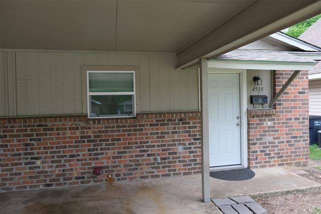 property at 4919 Lovell Ave