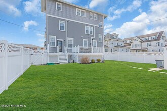 20 Woodland Ave in Avon By The Sea, NJ - Building Photo - Building Photo