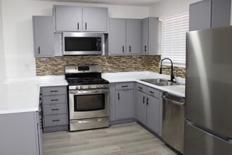 5224 NE 59th Ter in Kansas City, MO - Building Photo - Building Photo
