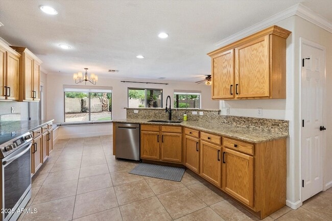 property at 2314 E Paraiso Dr