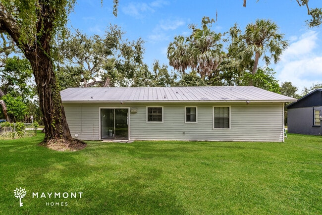 1711 12th St W in Palmetto, FL - Building Photo - Building Photo