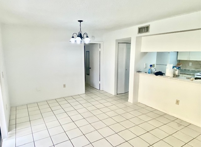 550 NW 114th Ave in Doral, FL - Foto de edificio - Building Photo