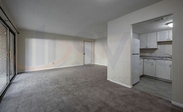 500 Umstead Dr in Chapel Hill, NC - Building Photo - Building Photo