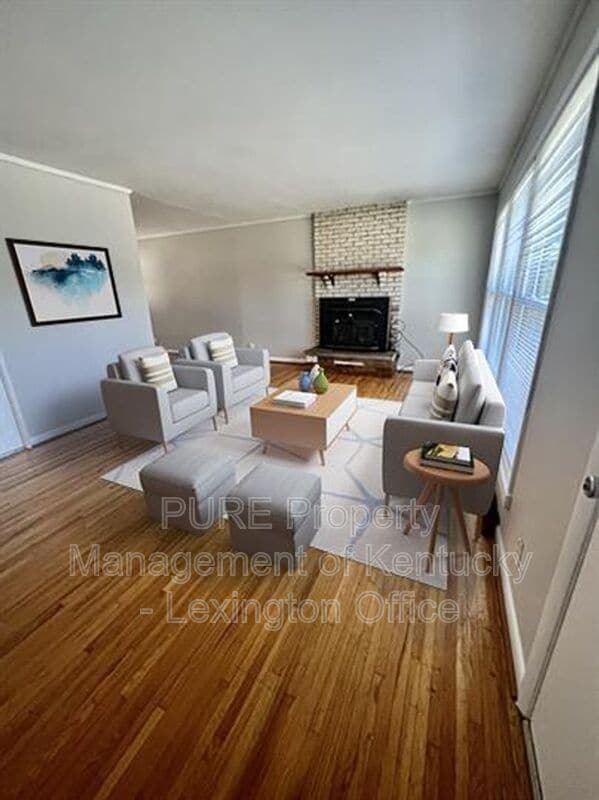 2364 Shandon Dr in Lexington, KY - Building Photo - Building Photo