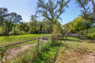 653 Harding St in Wichita, KS - Building Photo - Building Photo