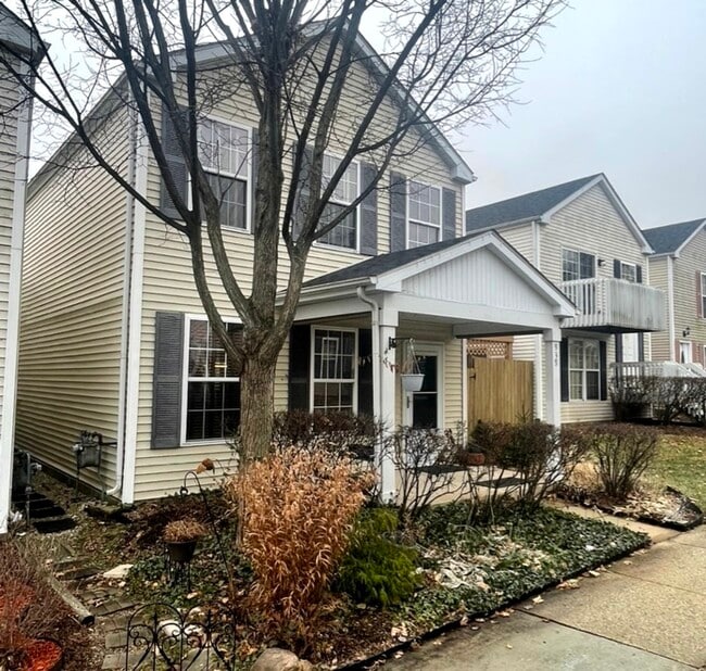 939 Symphony Dr in Aurora, IL - Building Photo - Building Photo