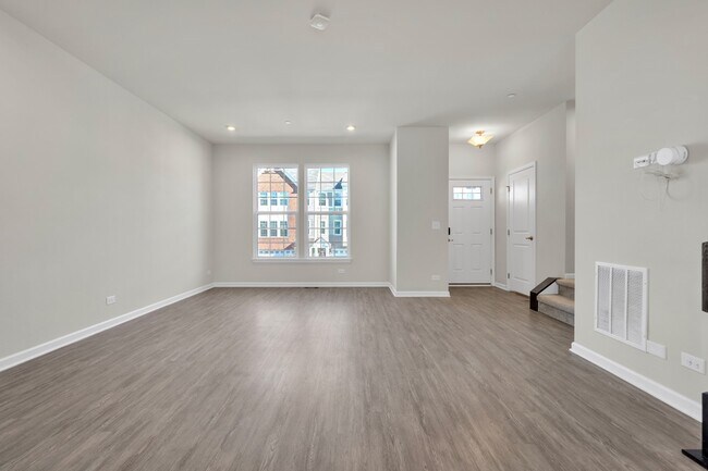 773 Rockwell Ln in Des Plaines, IL - Building Photo - Building Photo