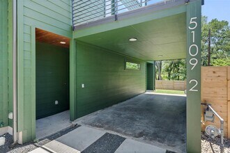 5109 Stone Gate Dr in Austin, TX - Building Photo - Building Photo