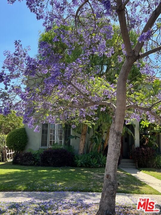 property at 1282 S Highland Ave