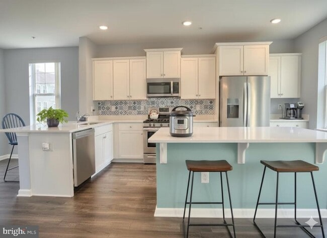 352 Dawson Pl in Downingtown, PA - Building Photo - Building Photo