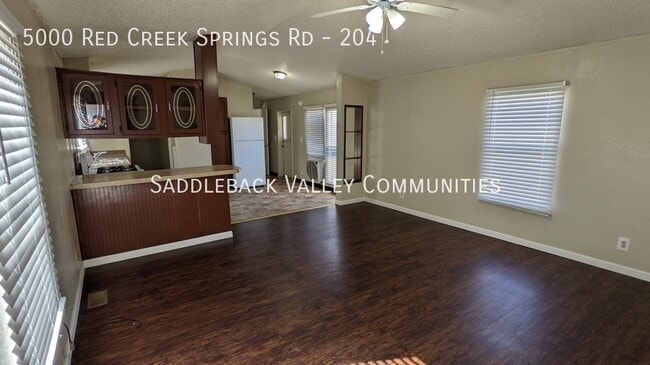 5000 Red Creek Springs Rd in Pueblo, CO - Building Photo - Building Photo