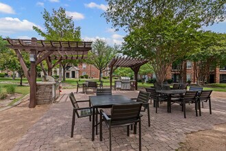 Settler's Gate in Allen, TX - Foto de edificio - Building Photo