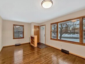 1618 Natchez Ave S in Minneapolis, MN - Building Photo - Building Photo