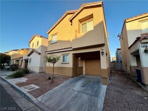4055 Asante Cove St in Las Vegas, NV - Building Photo - Building Photo