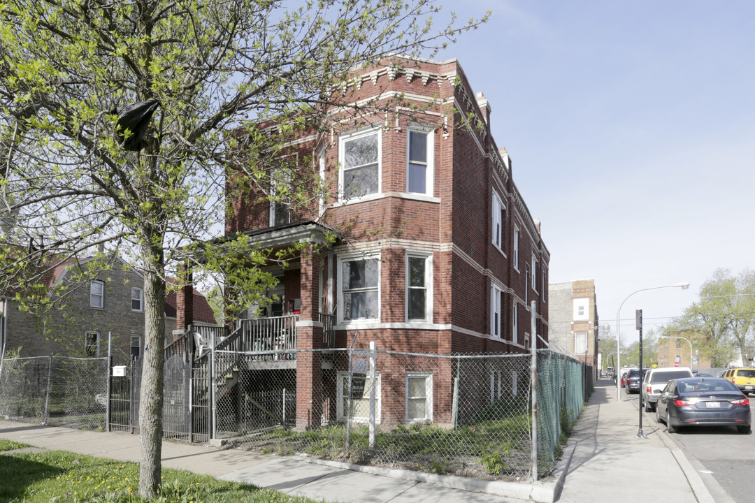 1254 N Springfield Ave in Chicago, IL - Building Photo