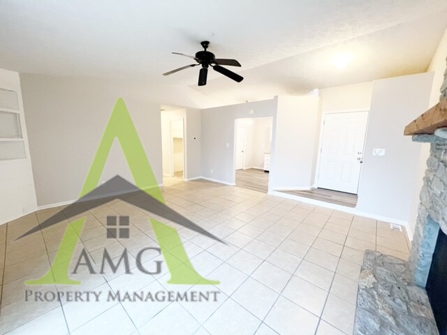 2712 Grassy Creek Ct in Indianapolis, IN - Building Photo - Building Photo