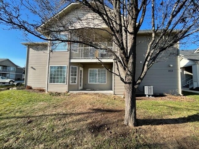 213 N Avenger Ln in Boise, ID - Building Photo - Building Photo