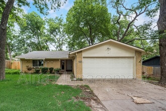 4 Eastlane Pl in Plano, TX - Building Photo - Building Photo