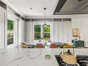 1500 Northwood Rd in Austin, TX - Building Photo - Building Photo