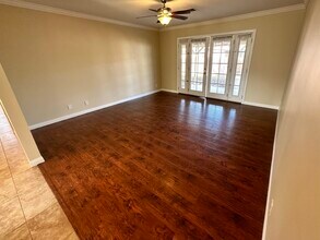 5527 W Avenue M2 in Lancaster, CA - Building Photo - Building Photo