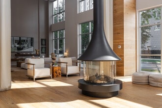 Allure @ Harbor Point in Stamford, CT - Building Photo - Interior Photo