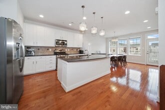 609 Hendrix Ave in Gaithersburg, MD - Building Photo - Building Photo